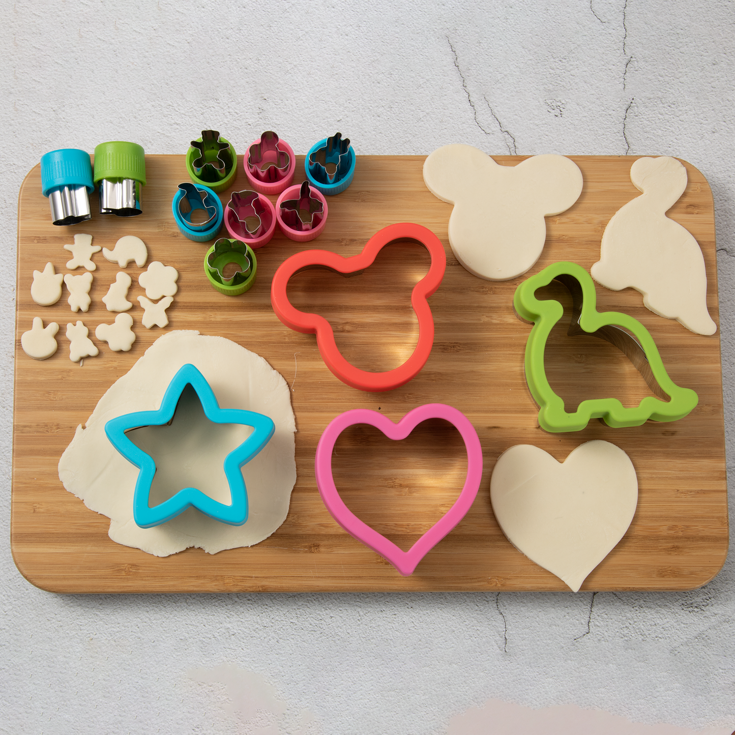 KIT CORTADOR FIGURAS MOLDES PARA COMIDAS DE NIÑOS